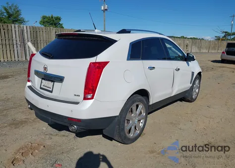 2013 Cadillac Srx Performance Collection z USA, uszkodzony, nr VIN 3GYFNHE31DS597987